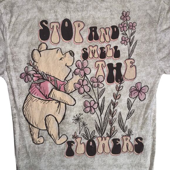 Disney Winnie the Pooh Stop and Smell the Flowers T-Shirt XS Vintage Look - Picture 5 of 7